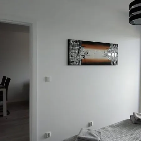 Apartament Mazowiecka G&g コウォブジェク
